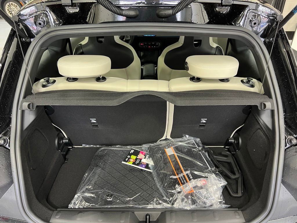 Certified 2025 MINI Cooper S image 21