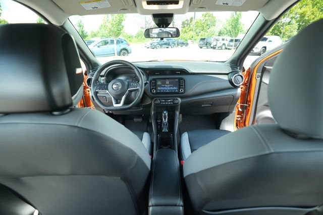 Used 2021 Nissan Kicks SR w/ SR Premium Package FWD image 24