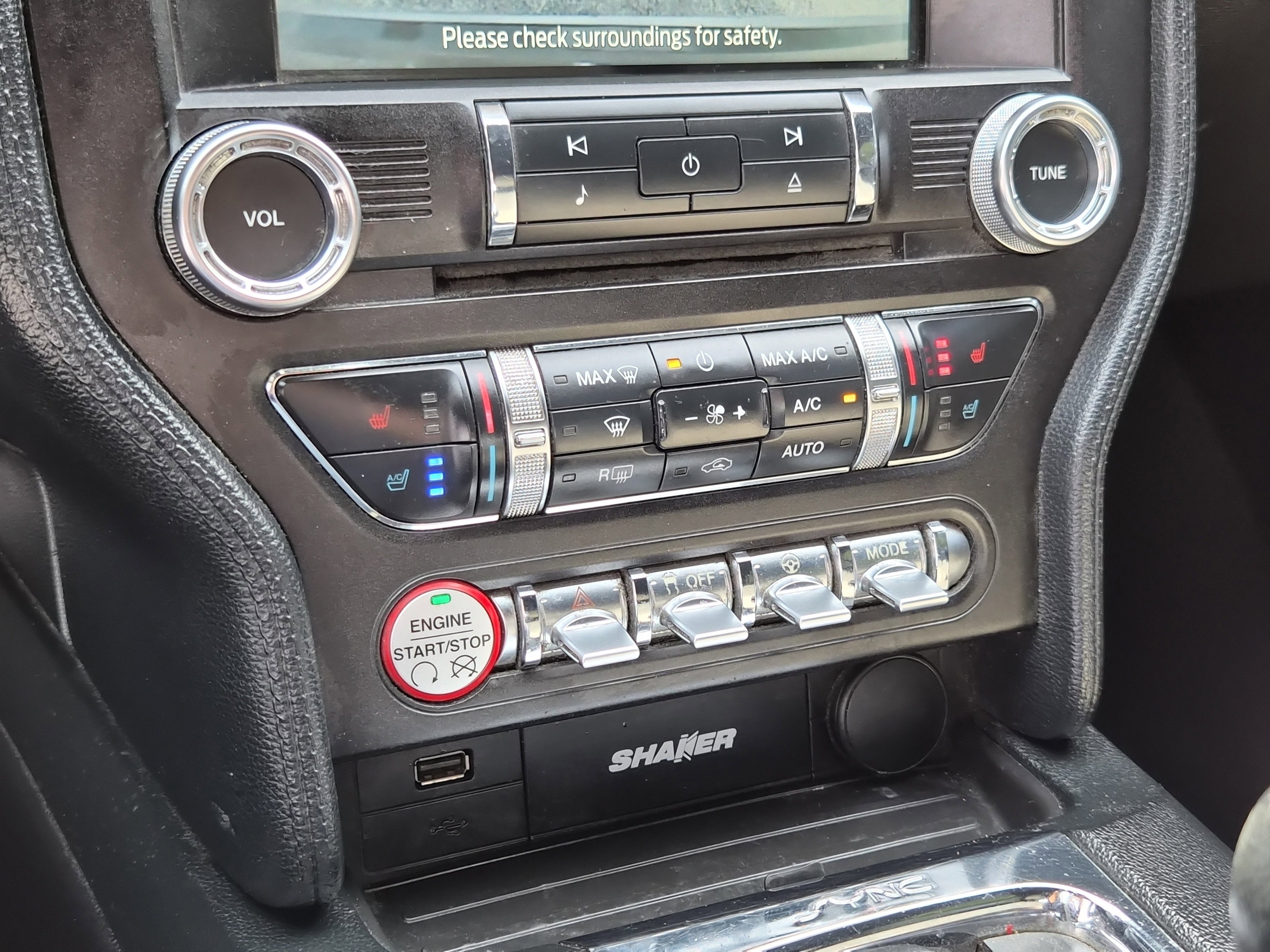 Used 2017 Ford Mustang Premium image 22