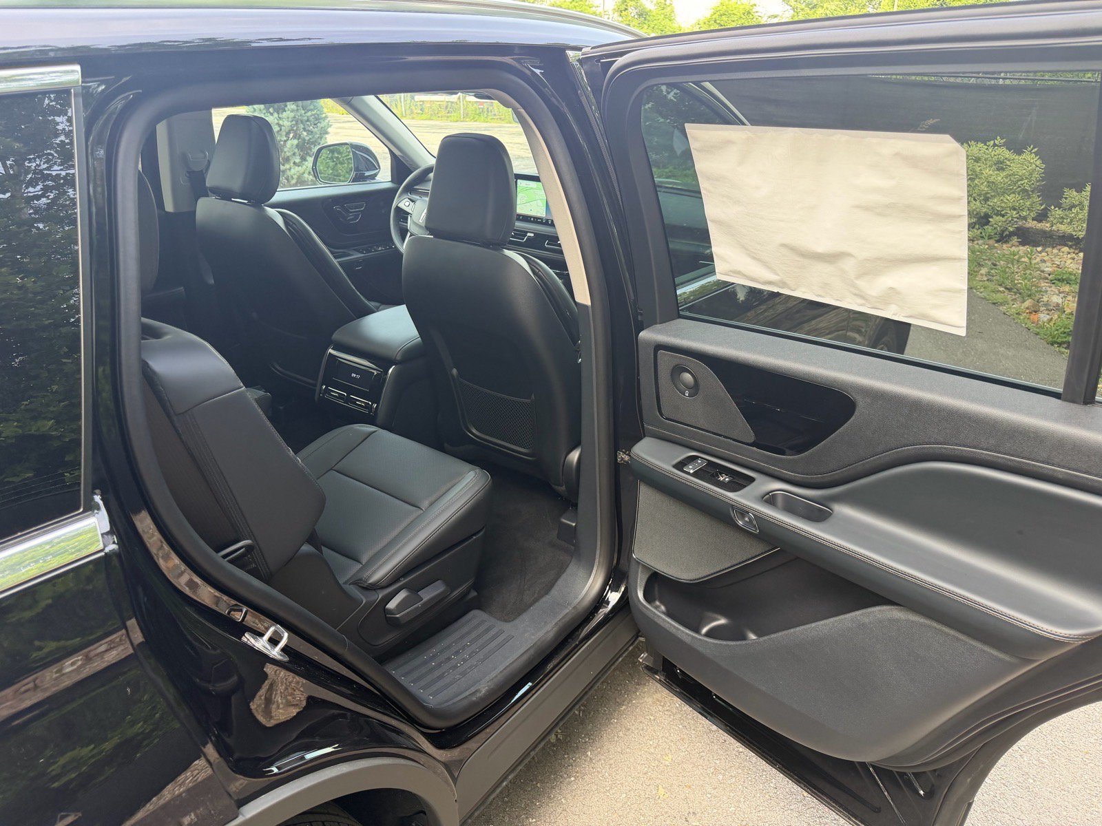 New 2026 Lincoln Aviator AWD image 14