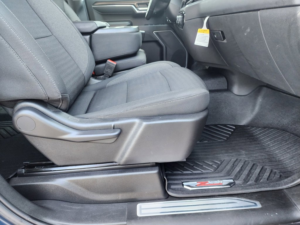 Used 2022 Chevrolet Silverado 1500 RST w/ Z71 Off-Road Package image 39