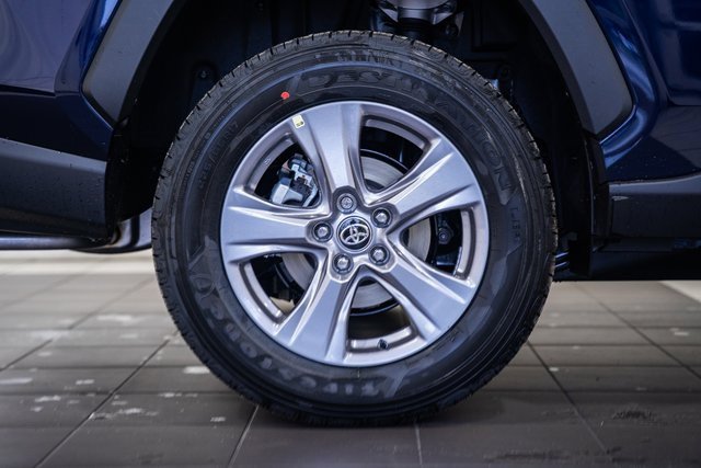 New 2025 Toyota RAV4 XLE image 17