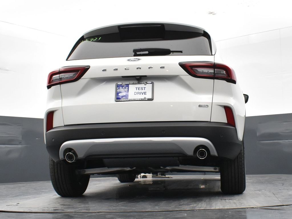 New 2025 Ford Escape SE image 33