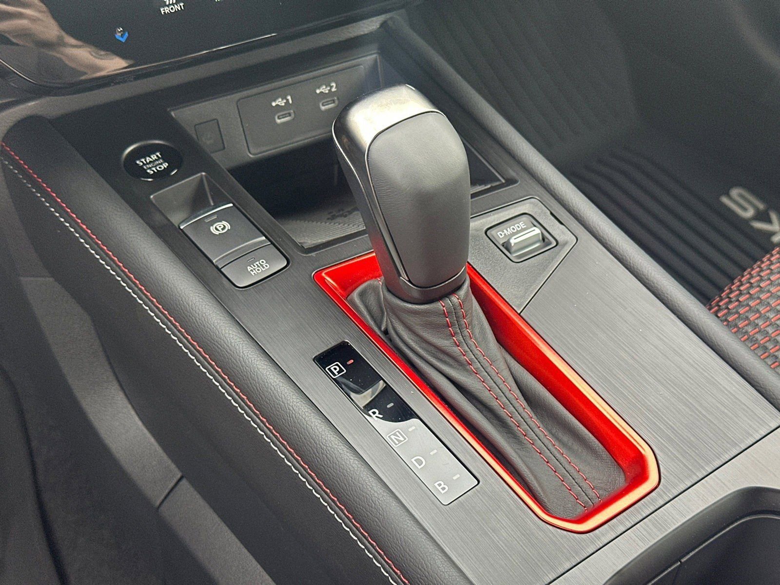 New 2026 Nissan Kicks SR image 30