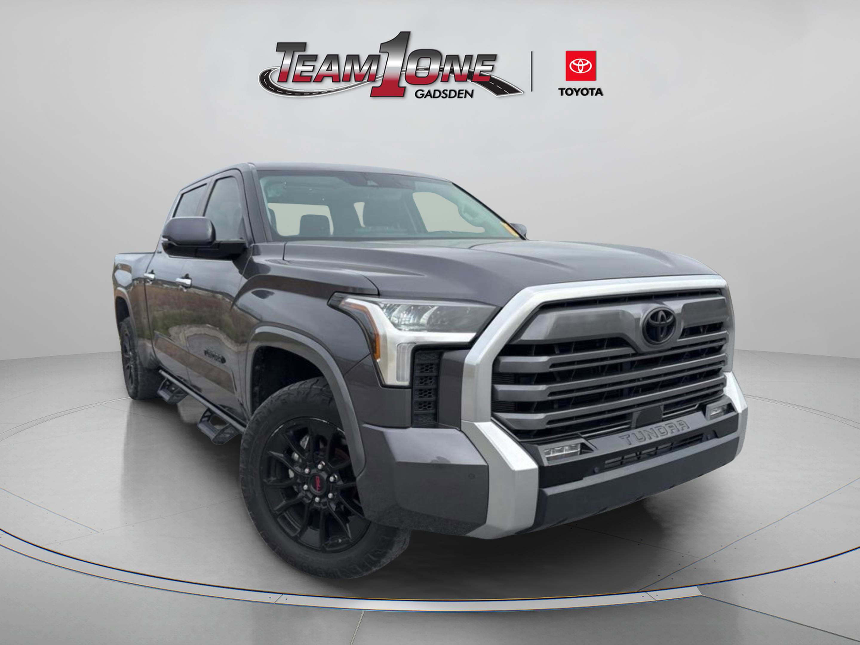Used 2024 Toyota Tundra Limited w/ Power Package AWD/4WD image 1