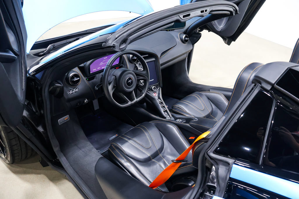 Used 2022 McLaren 765LT RWD image 48