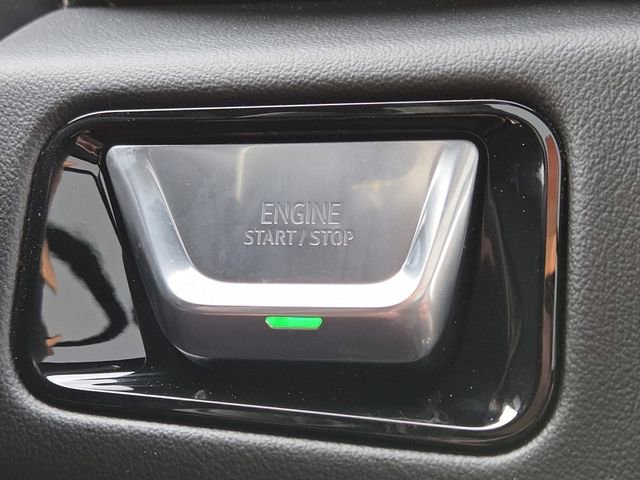 New 2026 GMC Yukon AT4 w/ AT4 Premium Package image 17