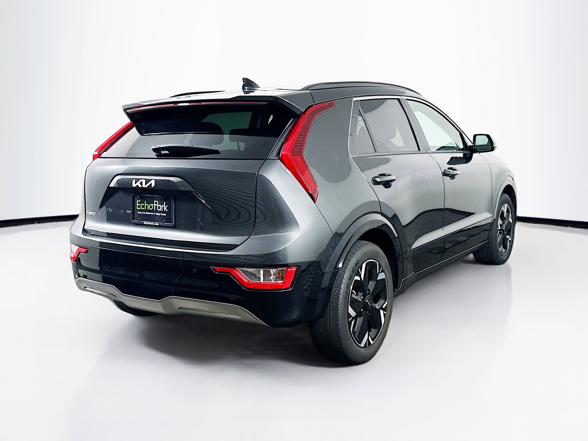 Used 2023 Kia Niro Wind w/ Wind Preserve Package FWD image 9