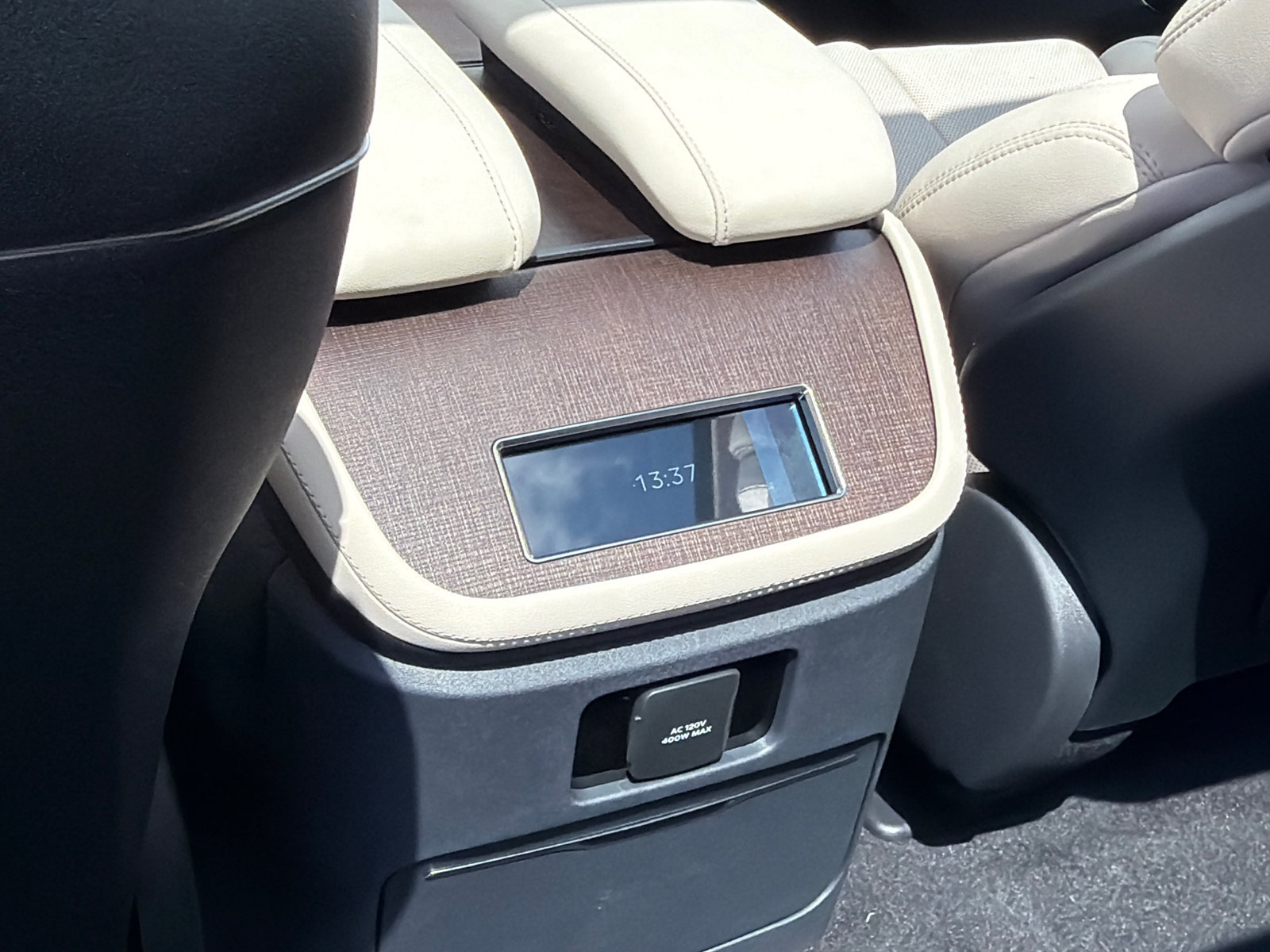 New 2027 Lincoln Navigator Reserve AWD/4WD image 25