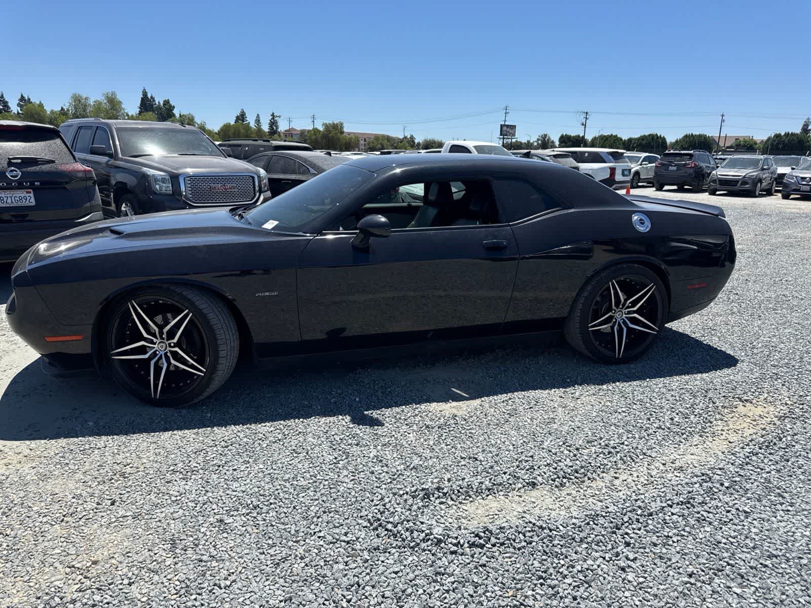 Used 2015 Dodge Challenger R/T Plus RWD image 8