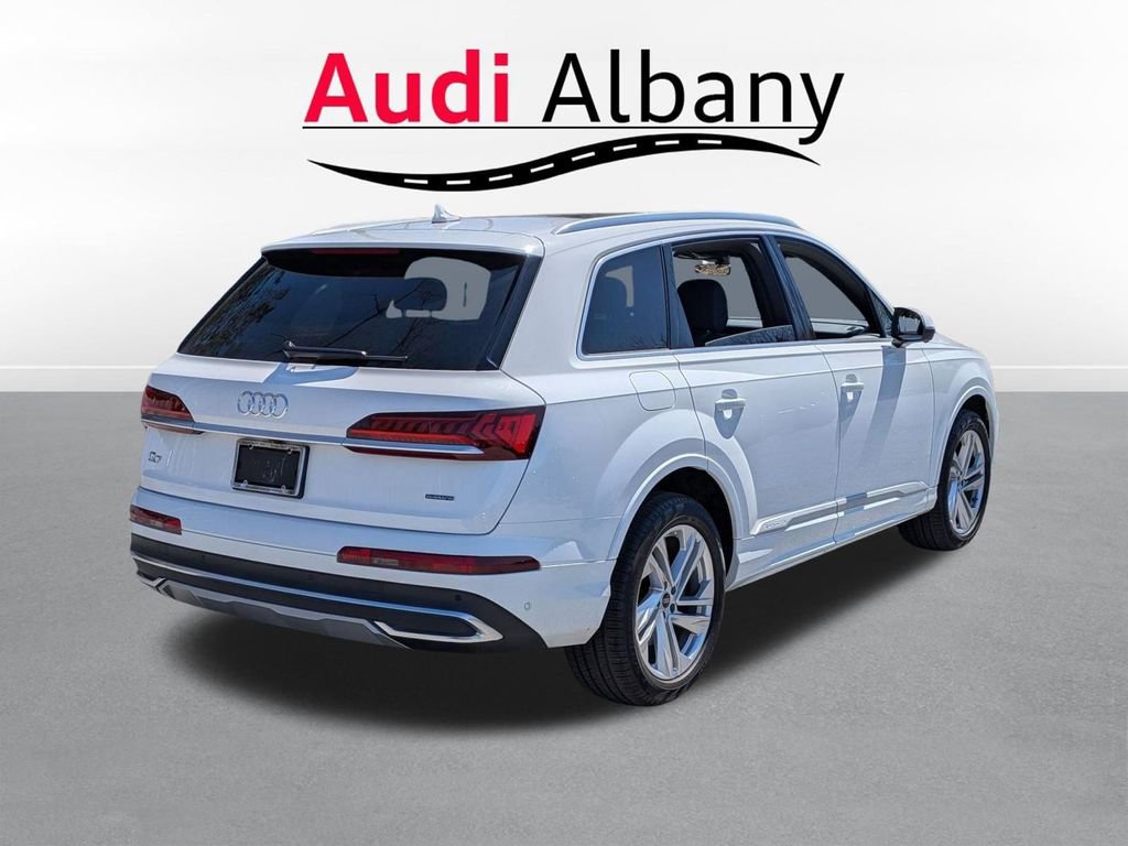 Used 2023 Audi Q7 3.0T Premium Plus w/ Premium Plus Package image 4