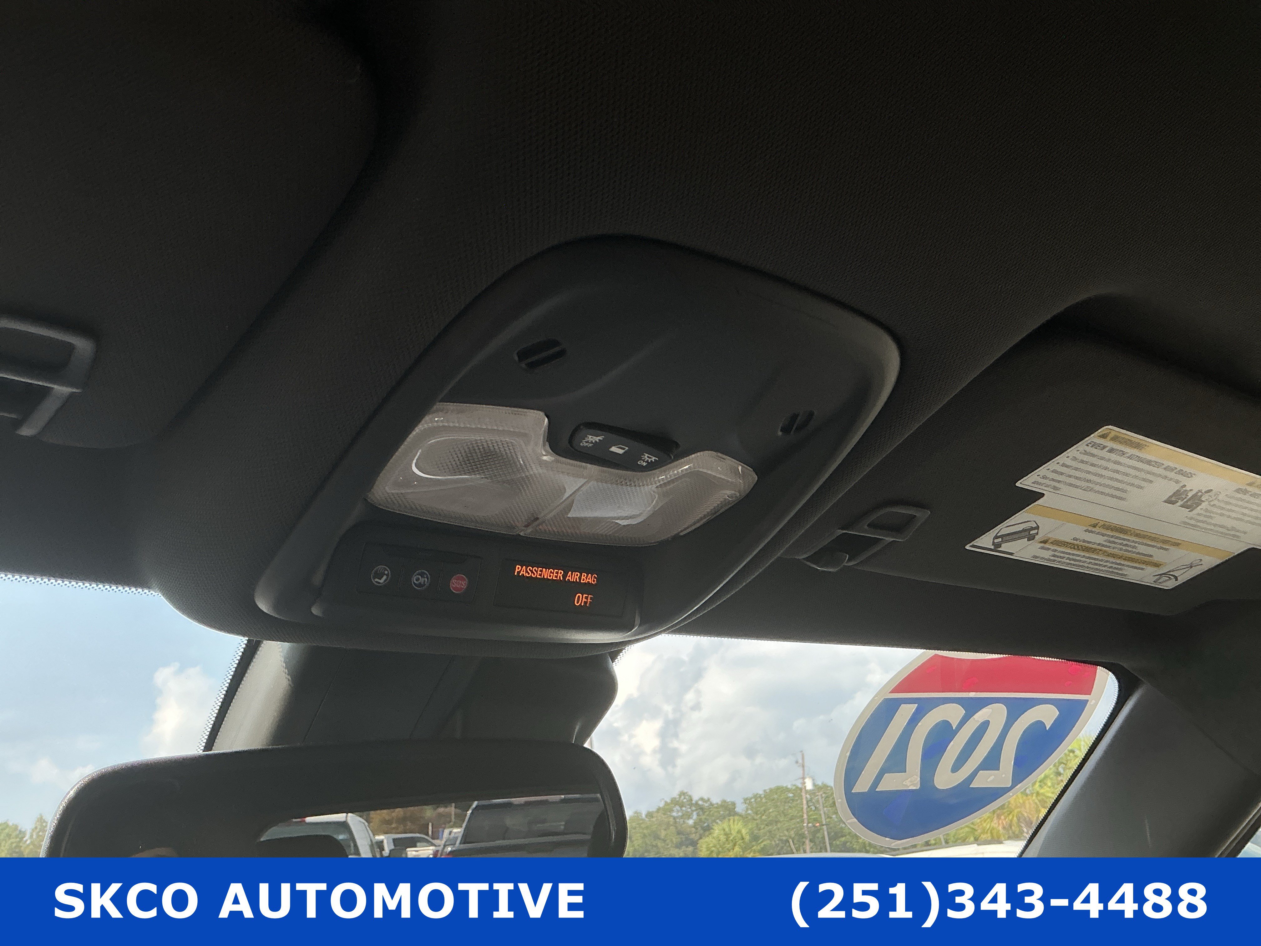 Used 2021 Chevrolet TrailBlazer RS w/ Convenience Package FWD image 25