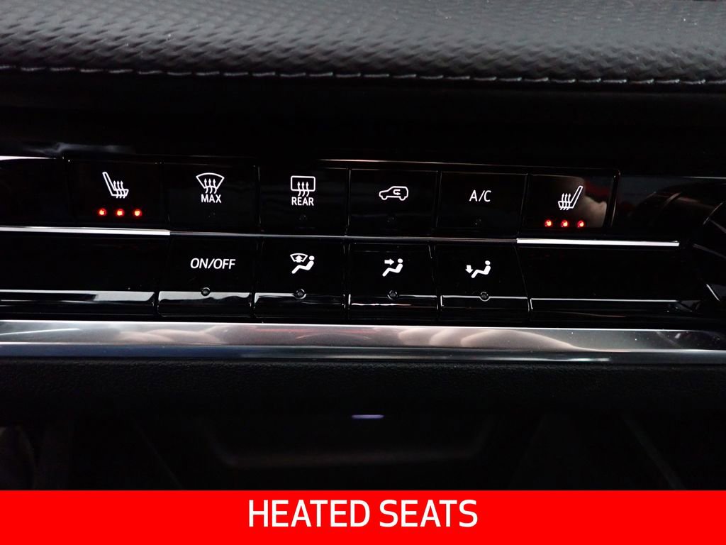 Used 2026 Chevrolet Equinox LT image 4