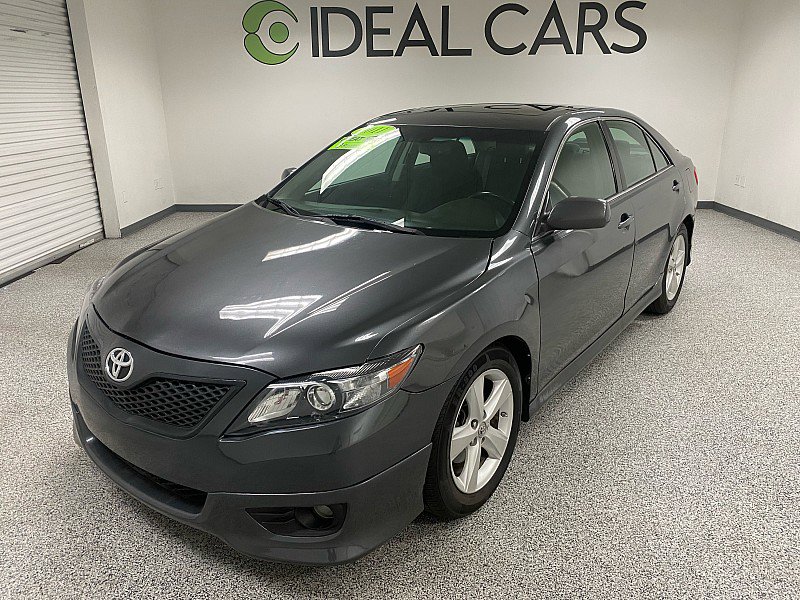 Used 2011 Toyota Camry SE
