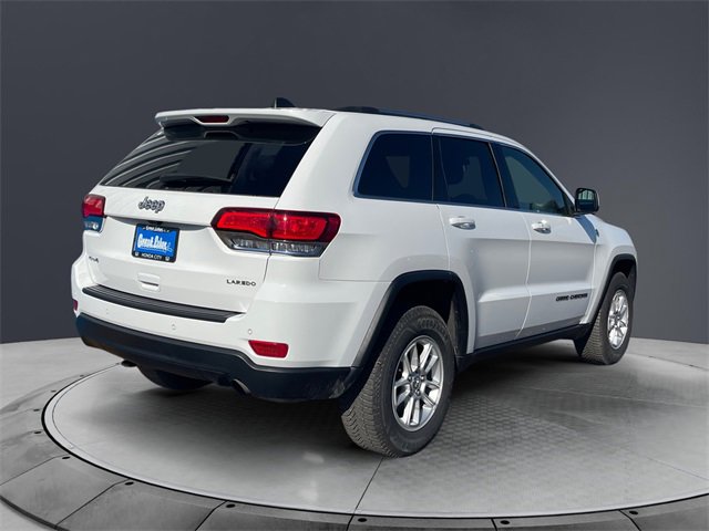 Used 2020 Jeep Grand Cherokee Laredo image 5