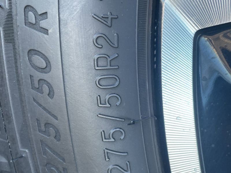 Used 2025 GMC Sierra EV Denali AWD/4WD image 26