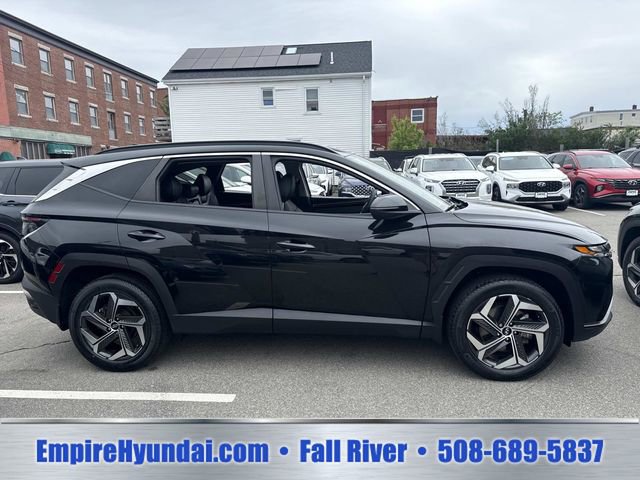 Used 2022 Hyundai Tucson SEL w/ Convenience + Premium Package AWD/4WD image 3
