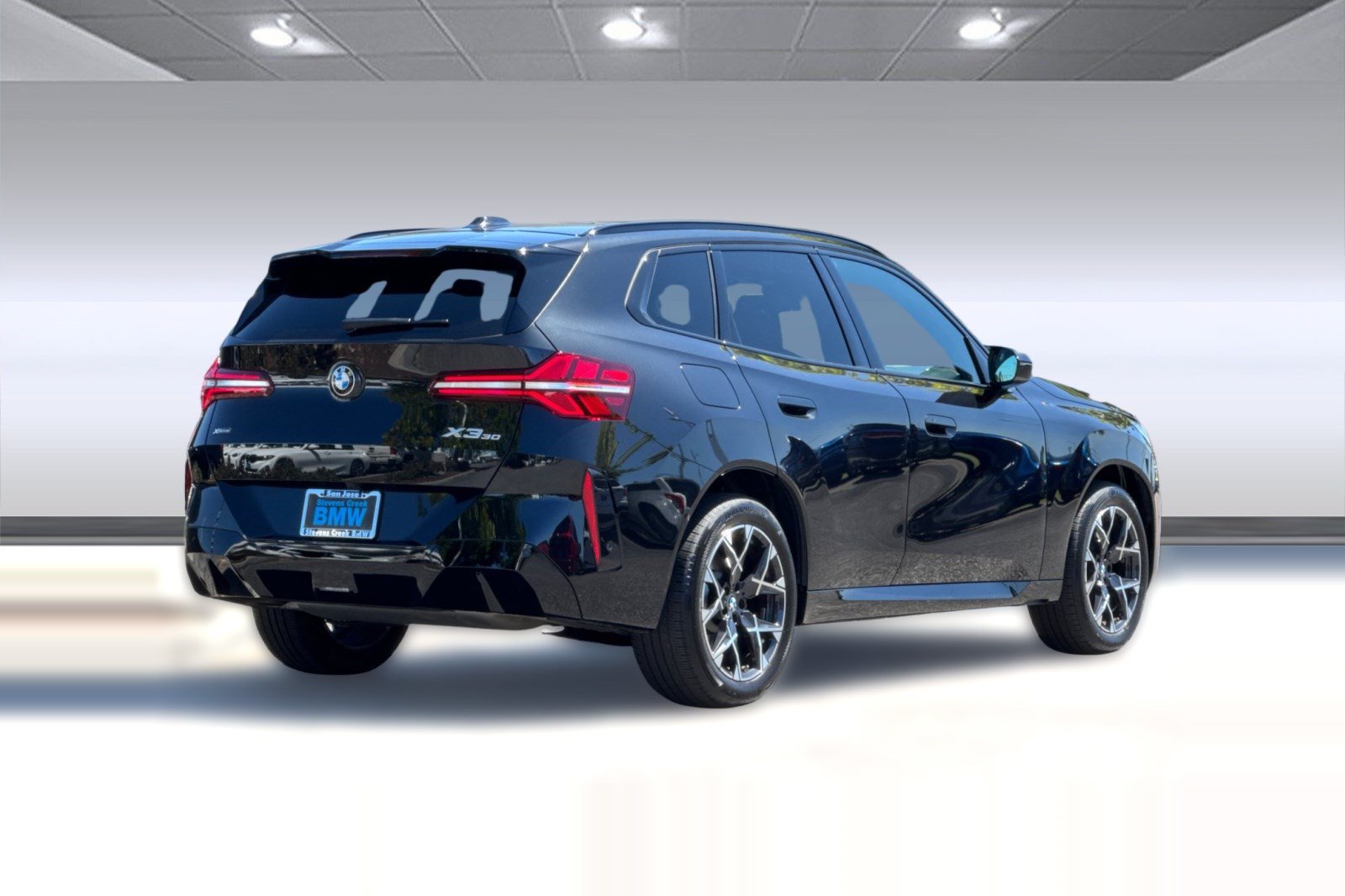 Used 2026 BMW X3 xDrive30i w/ M Sport Package AWD/4WD image 9
