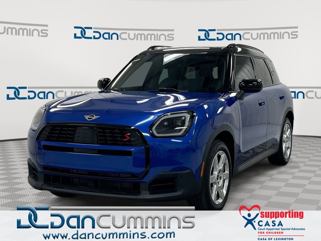 Used 2025 MINI Cooper Countryman S image 1