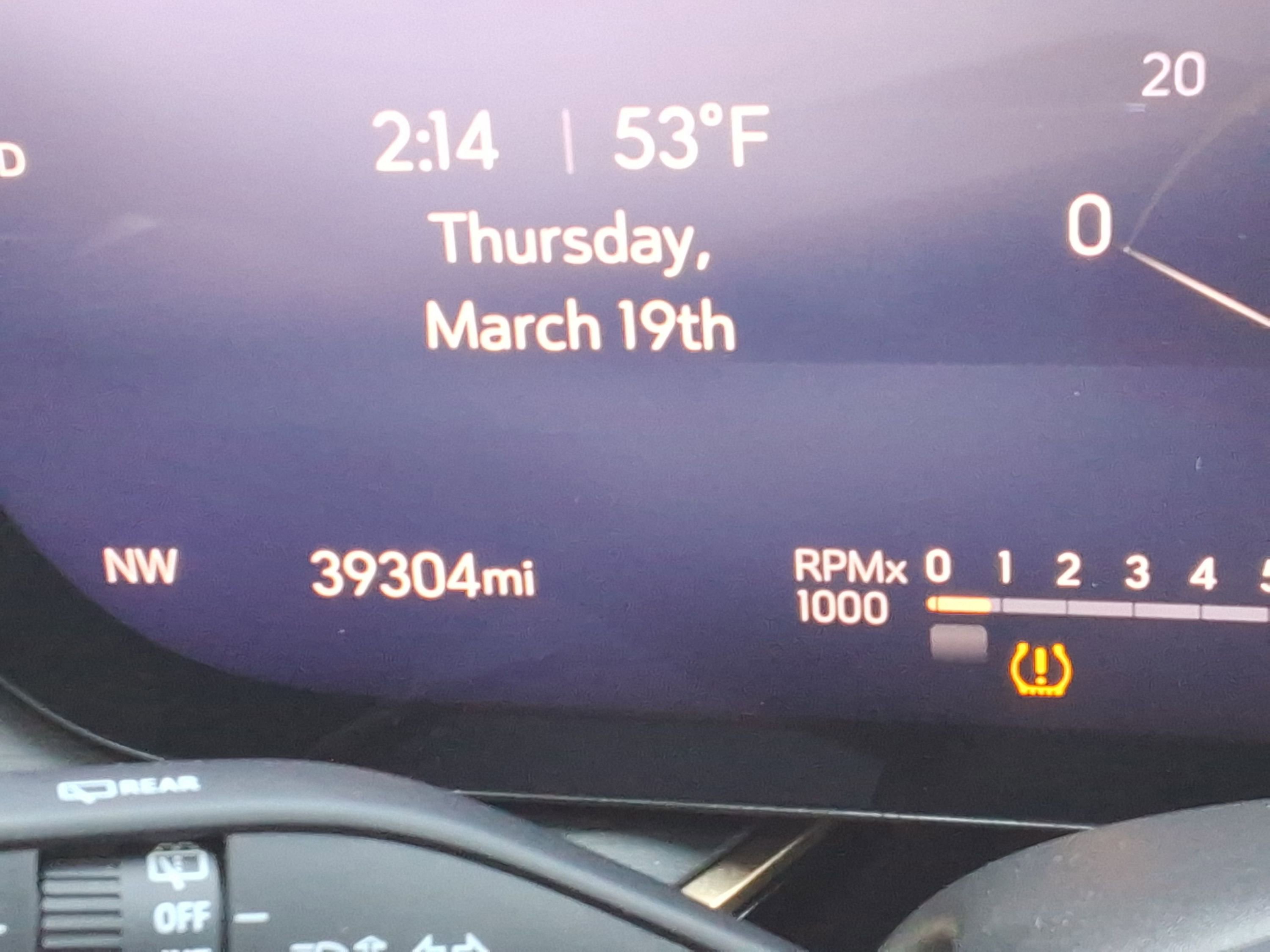 Used 2024 Buick Envision Avenir AWD/4WD image 13