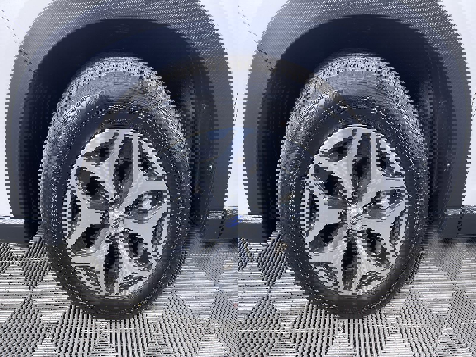 Used 2023 Subaru Forester Premium image 25