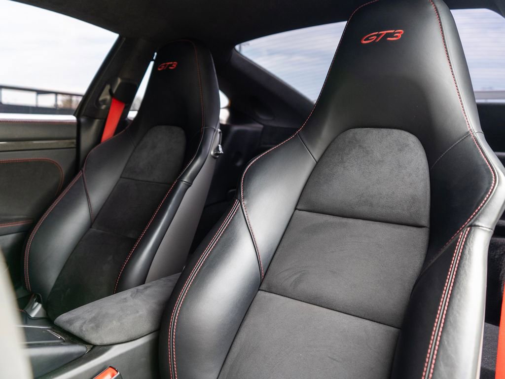 Used 2015 Porsche 911 GT3 image 4