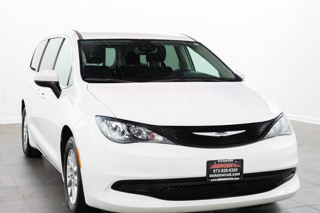Used 2023 Chrysler Voyager LX FWD 360° Tour