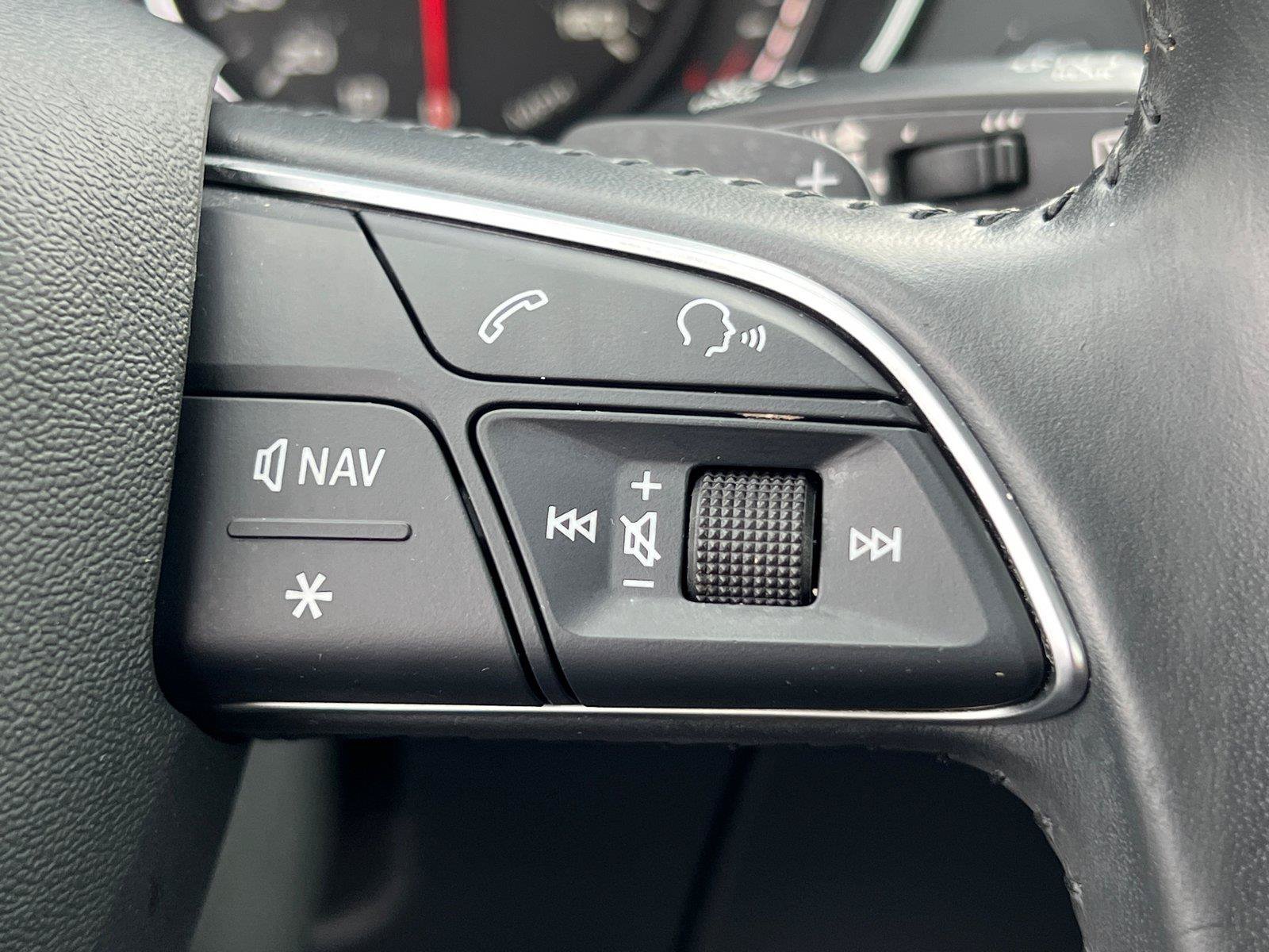 Used 2020 Audi Q5 2.0T Premium AWD/4WD image 26
