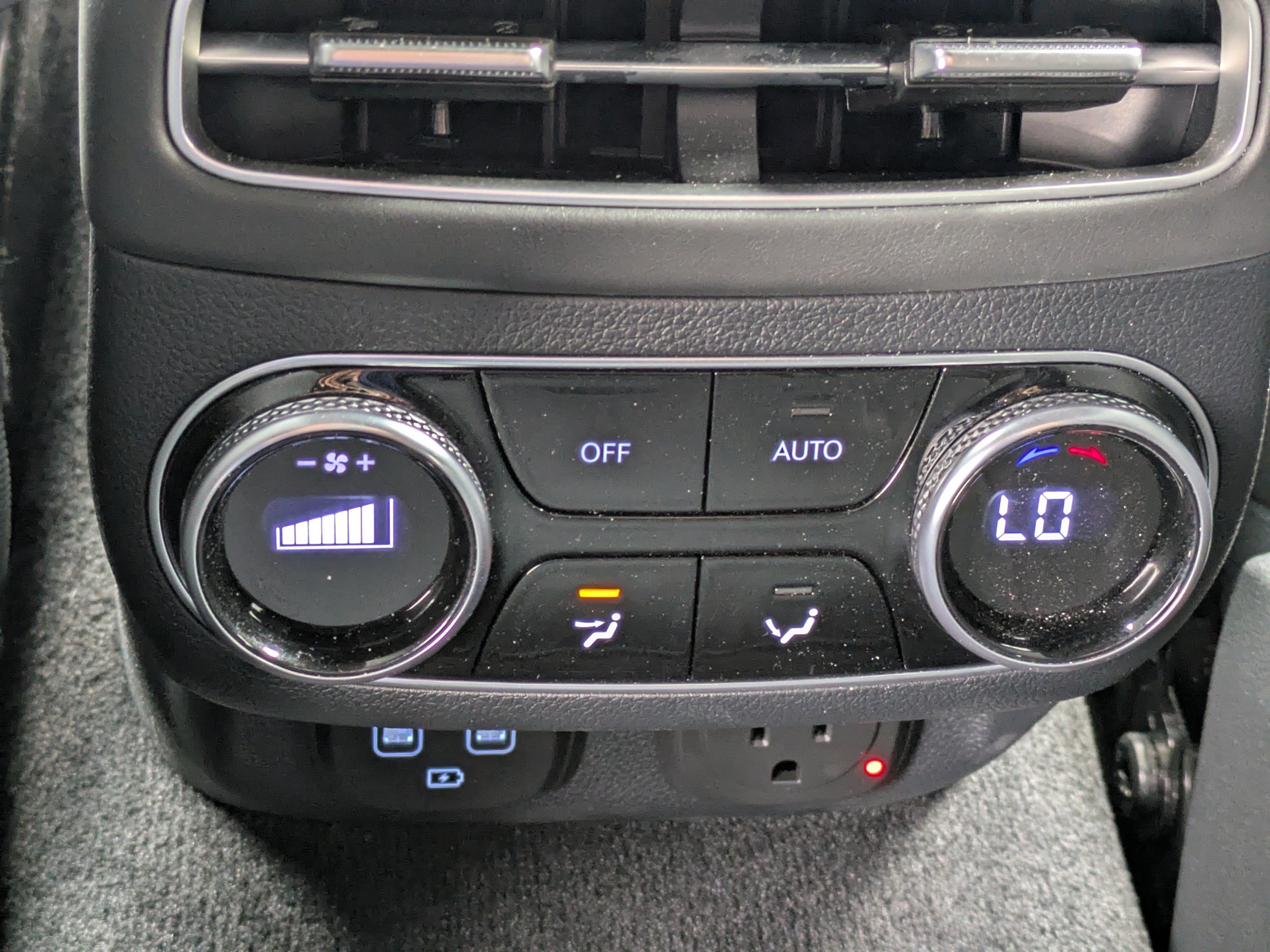 Certified 2024 Genesis GV70 2.5T w/ Sport Prestige Package AWD/4WD image 19