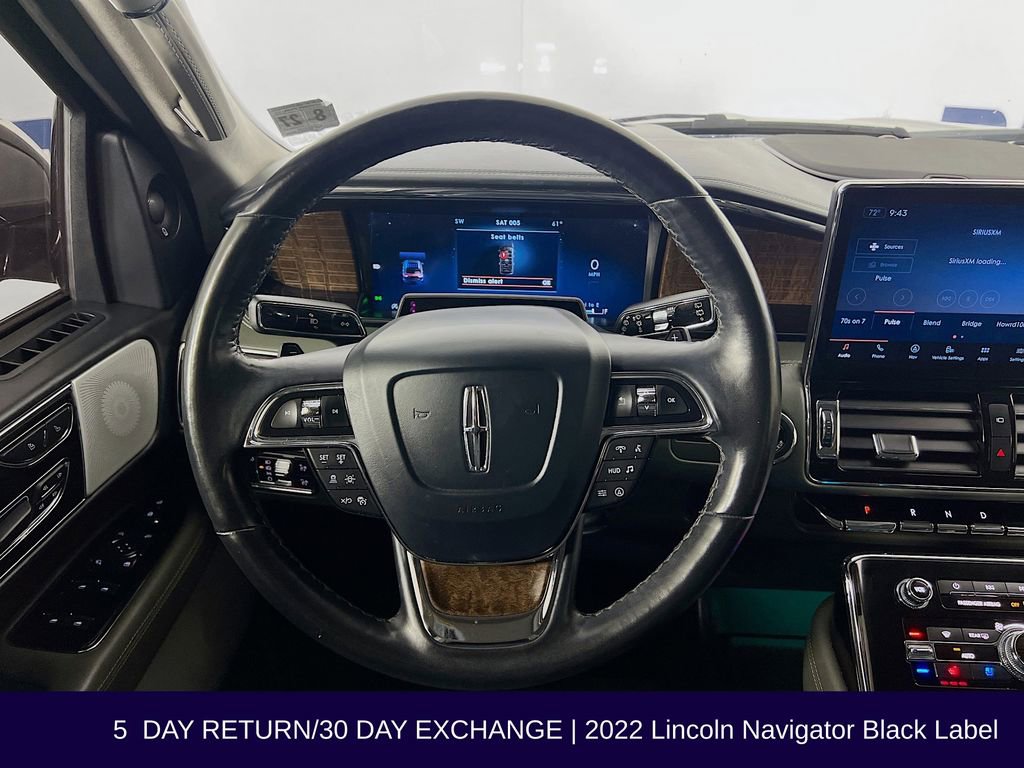 Used 2022 Lincoln Navigator Black Label image 14