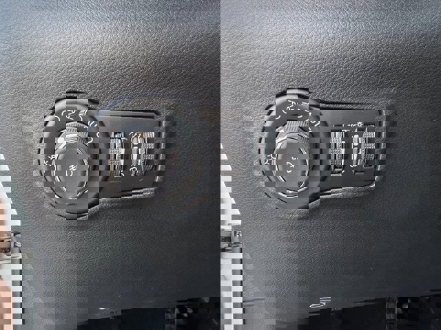 New 2026 Jeep Compass Latitude image 11