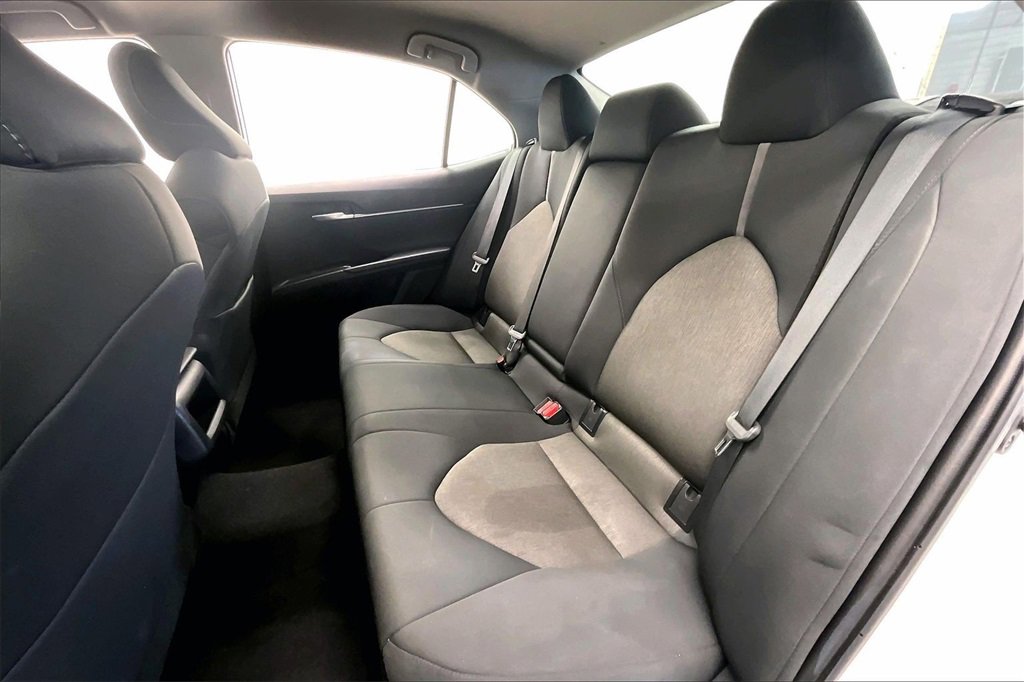 Used 2024 Toyota Camry LE image 22
