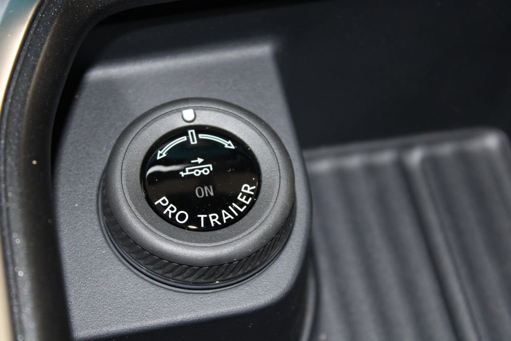 New 2026 Ford Expedition Platinum image 45