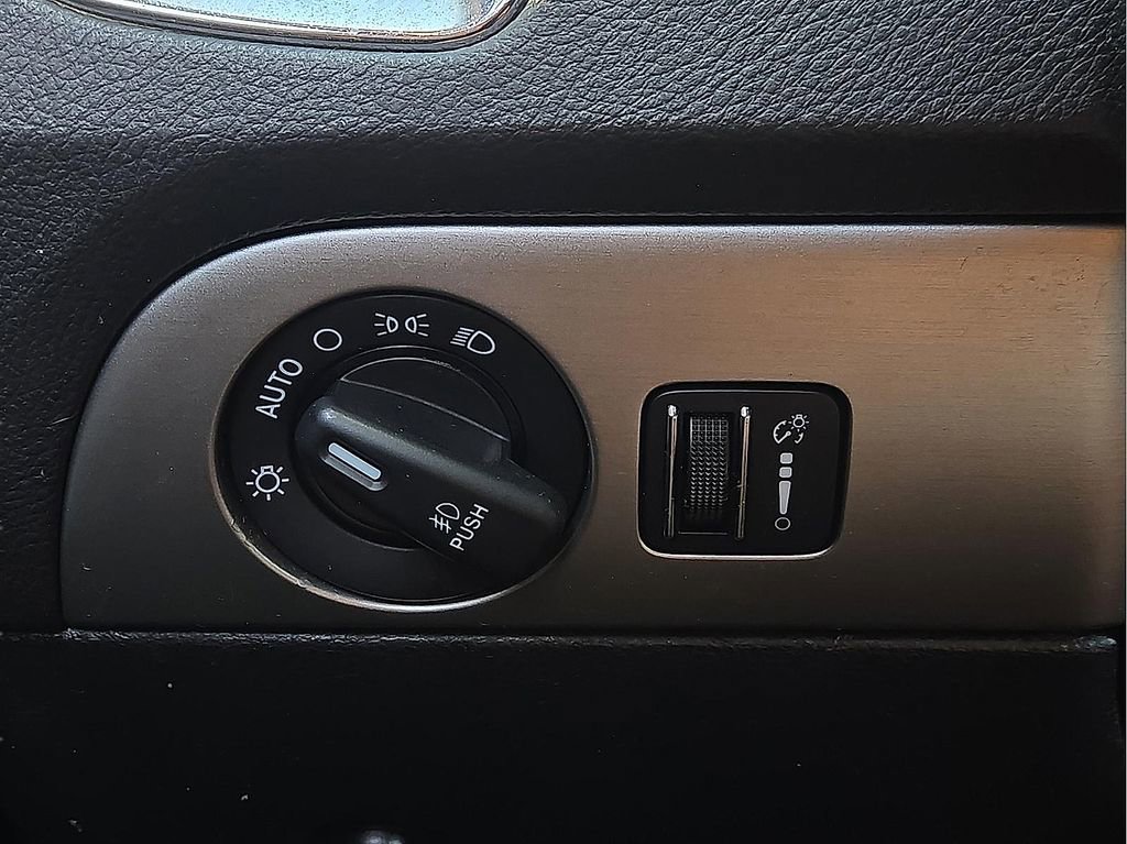 Used 2013 Dodge Durango SXT w/ Rallye Appearance Group image 16