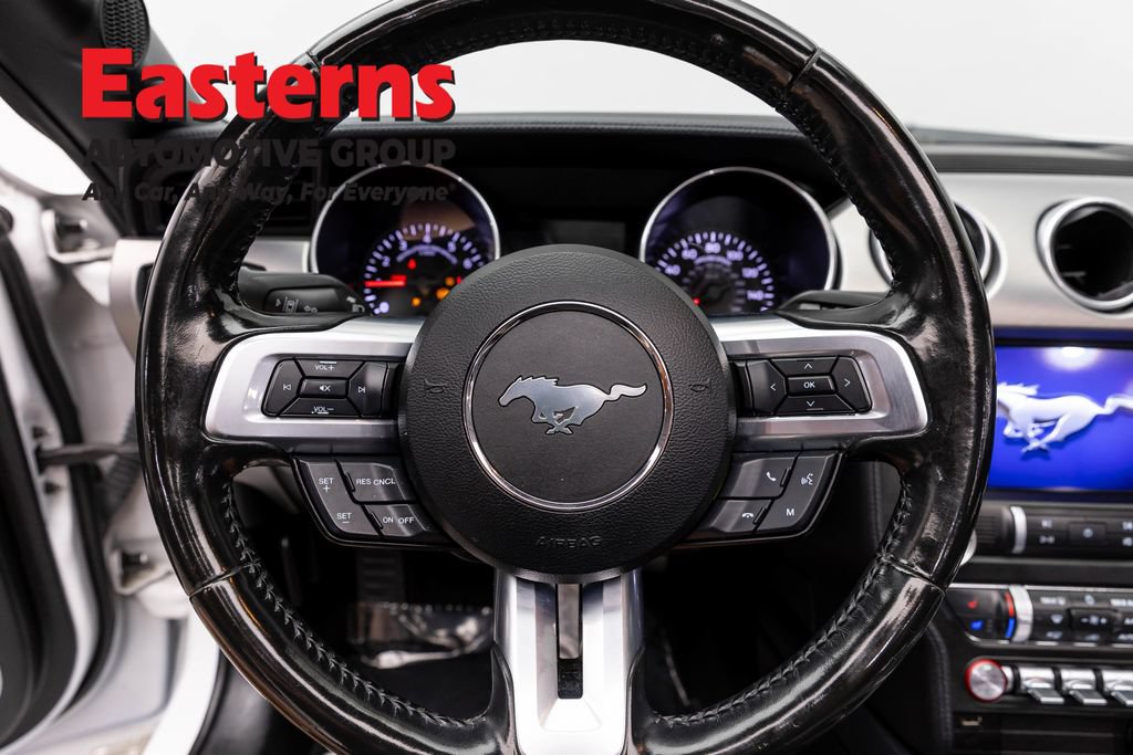 Used 2022 Ford Mustang Premium RWD image 10
