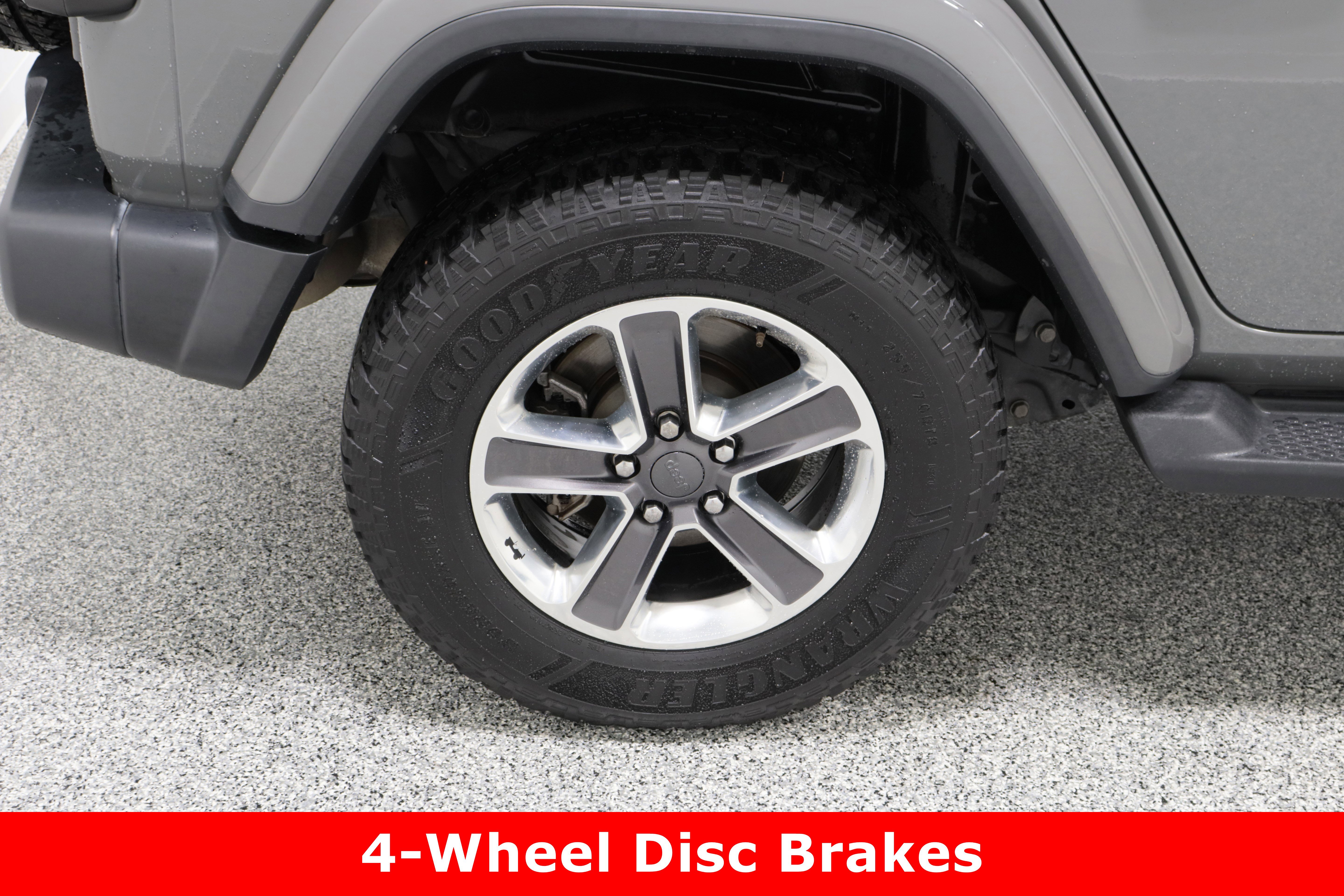 Used 2021 Jeep Wrangler Unlimited Sahara image 6