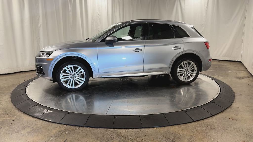 Used 2018 Audi Q5 Prestige w/ Prestige Package image 5