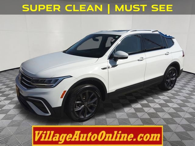 Used 2022 Volkswagen Tiguan SE AWD/4WD image 1