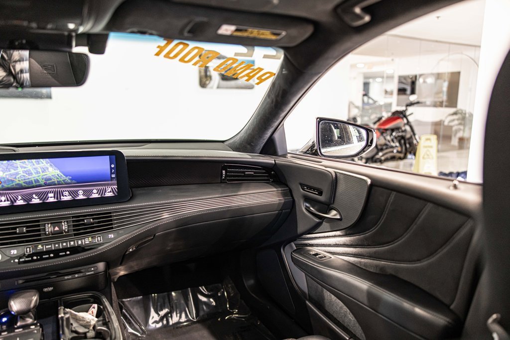 Used 2022 Lexus LS 500 F Sport image 39
