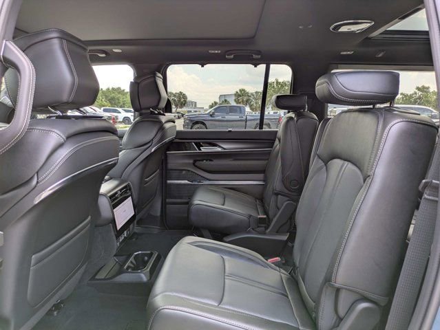 New 2026 Jeep Grand Wagoneer Summit AWD/4WD image 14