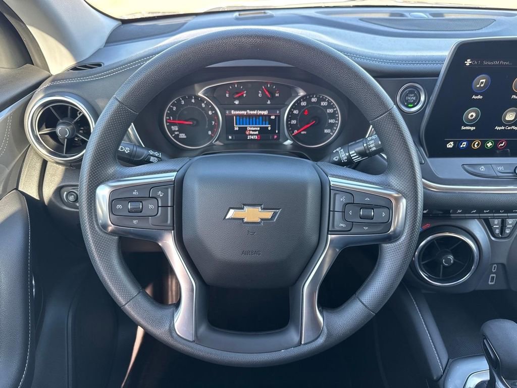 Used 2025 Chevrolet Blazer LT AWD/4WD image 11