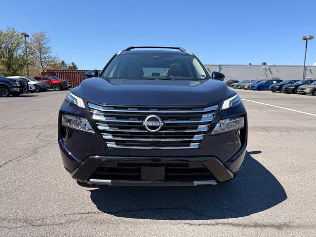 New 2026 Nissan Rogue Platinum w/ Platinum Premium Package image 3