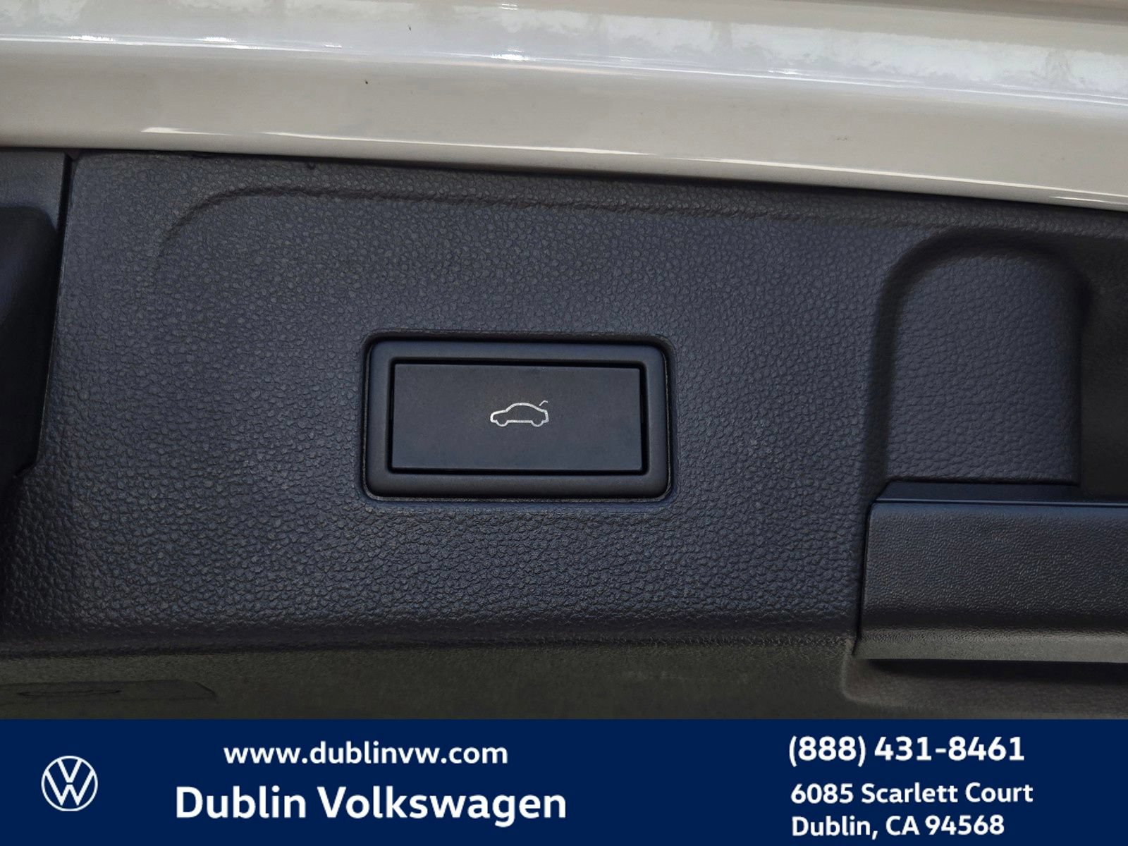 Certified 2023 Volkswagen Atlas SE w/ Panoramic Sunroof Package FWD image 27