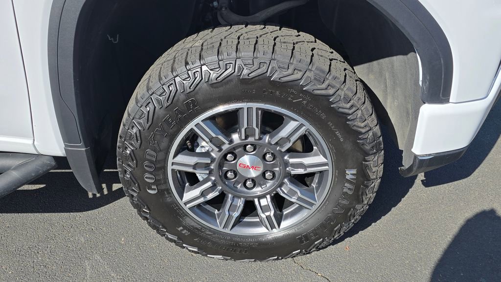 Used 2024 GMC Sierra 1500 AT4 w/ Technology Package AWD/4WD image 49