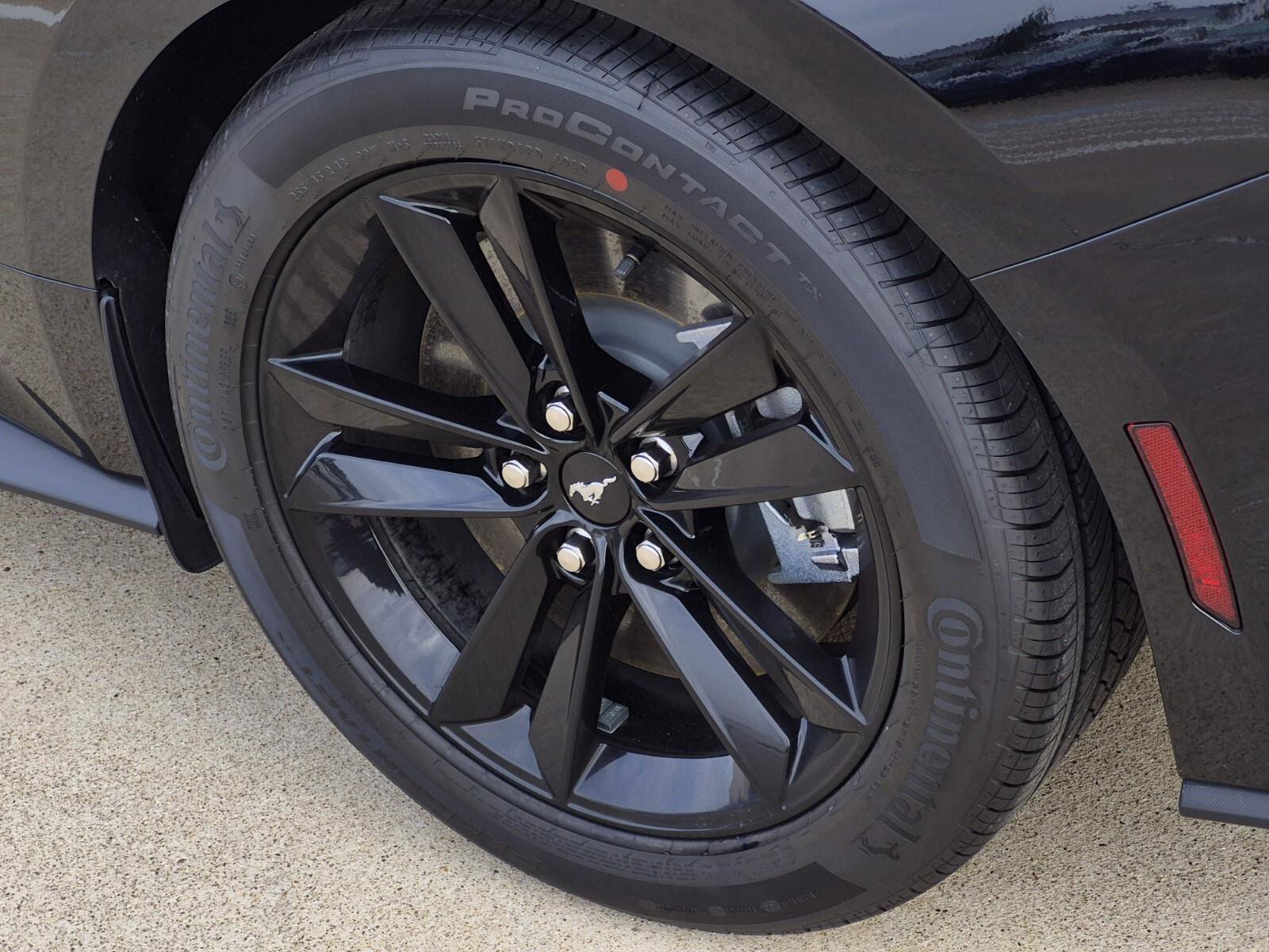 Used 2025 Ford Mustang GT image 7