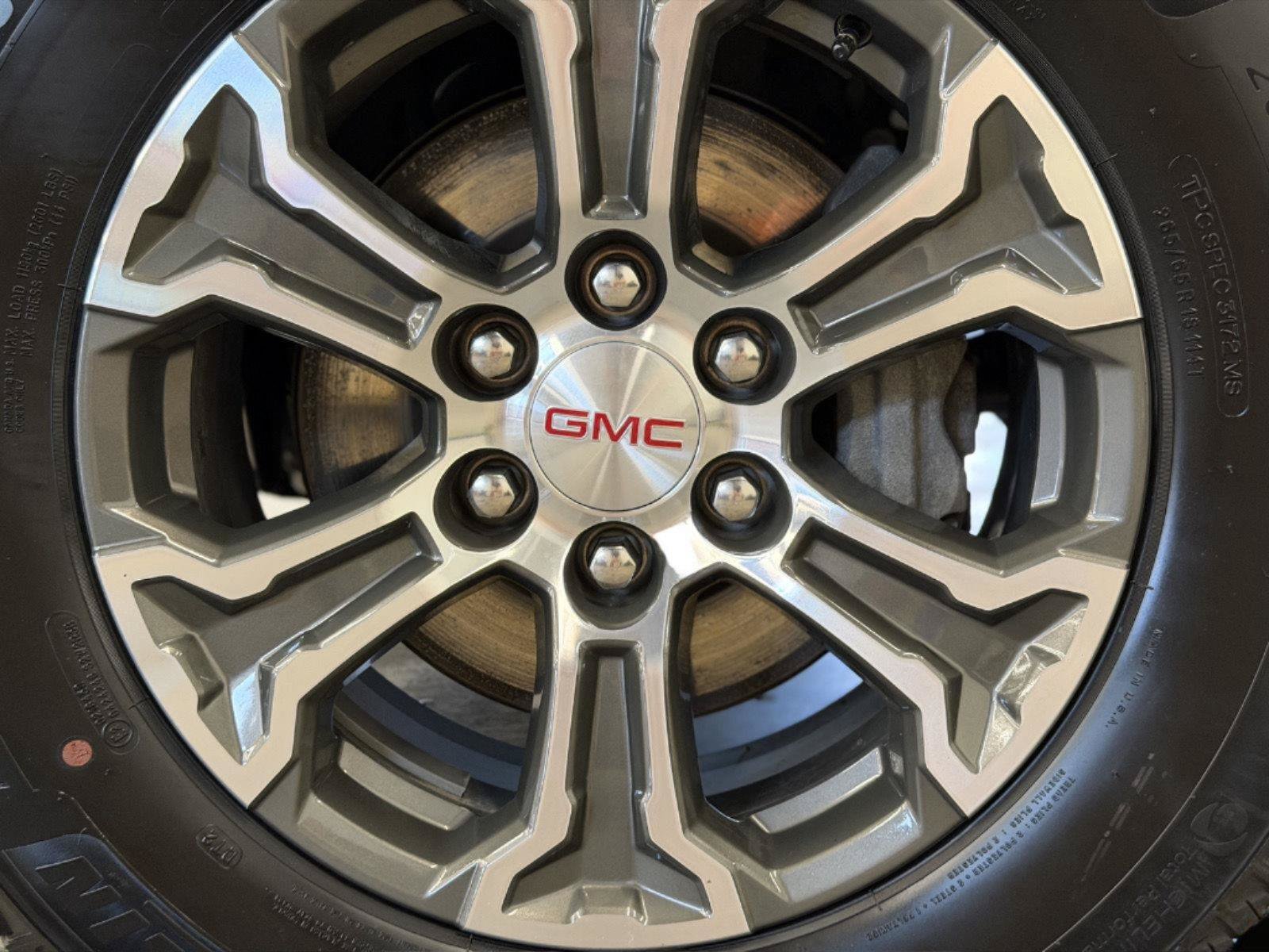 Used 2026 GMC Sierra 1500 SLT AWD/4WD image 38