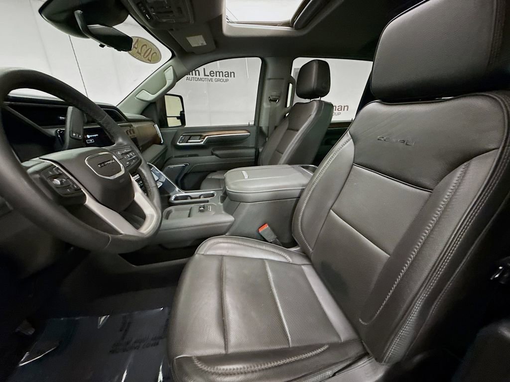 Used 2024 GMC Sierra 2500 Denali w/ Denali Reserve Package image 24