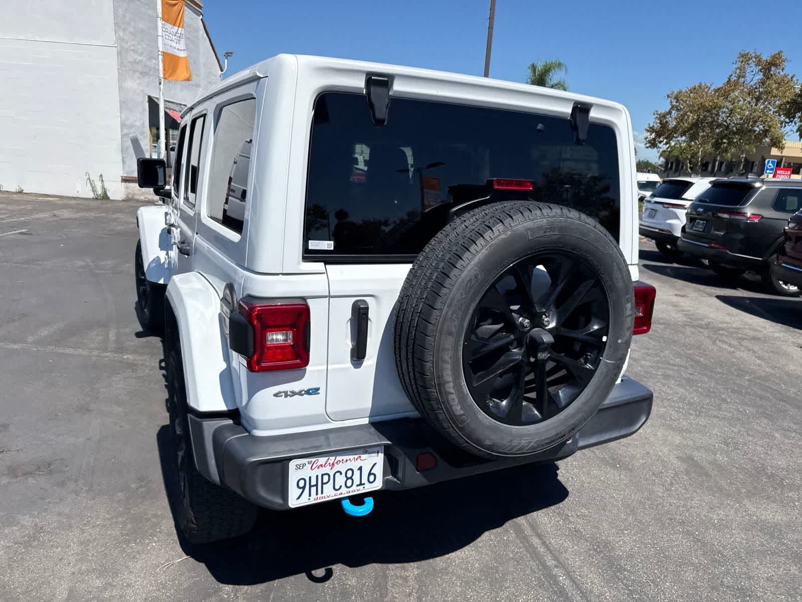 Used 2024 Jeep Wrangler Unlimited Sahara AWD/4WD image 20