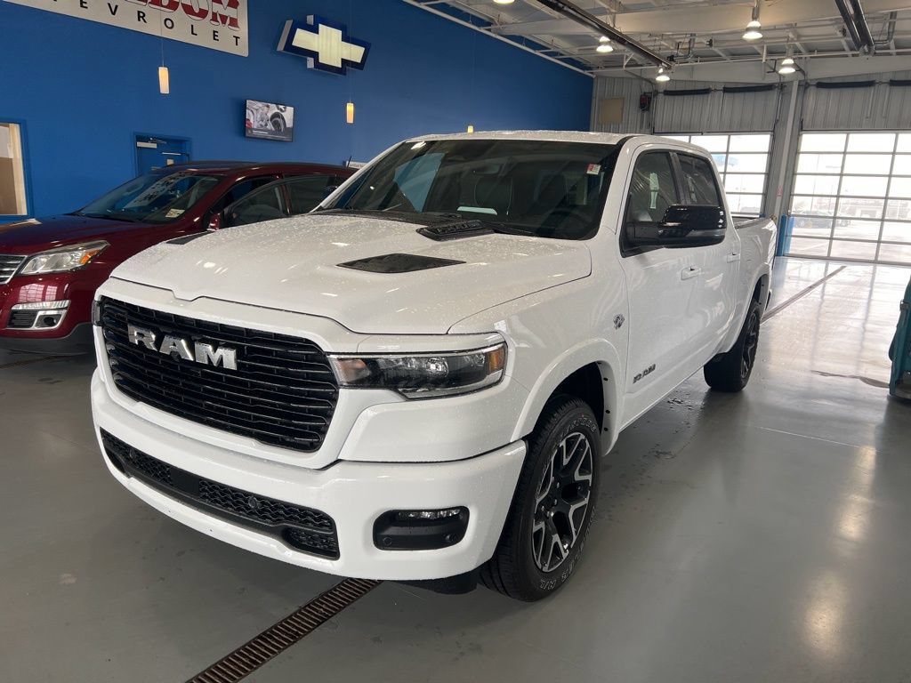 New 2026 RAM 1500 Laramie AWD/4WD image 3