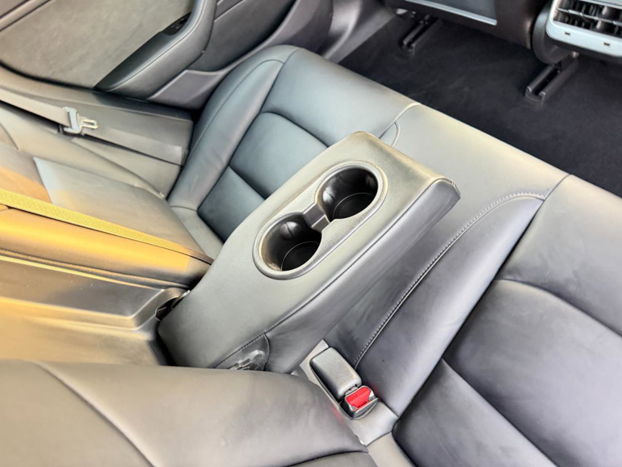 Used 2019 Tesla Model 3 Performance image 34
